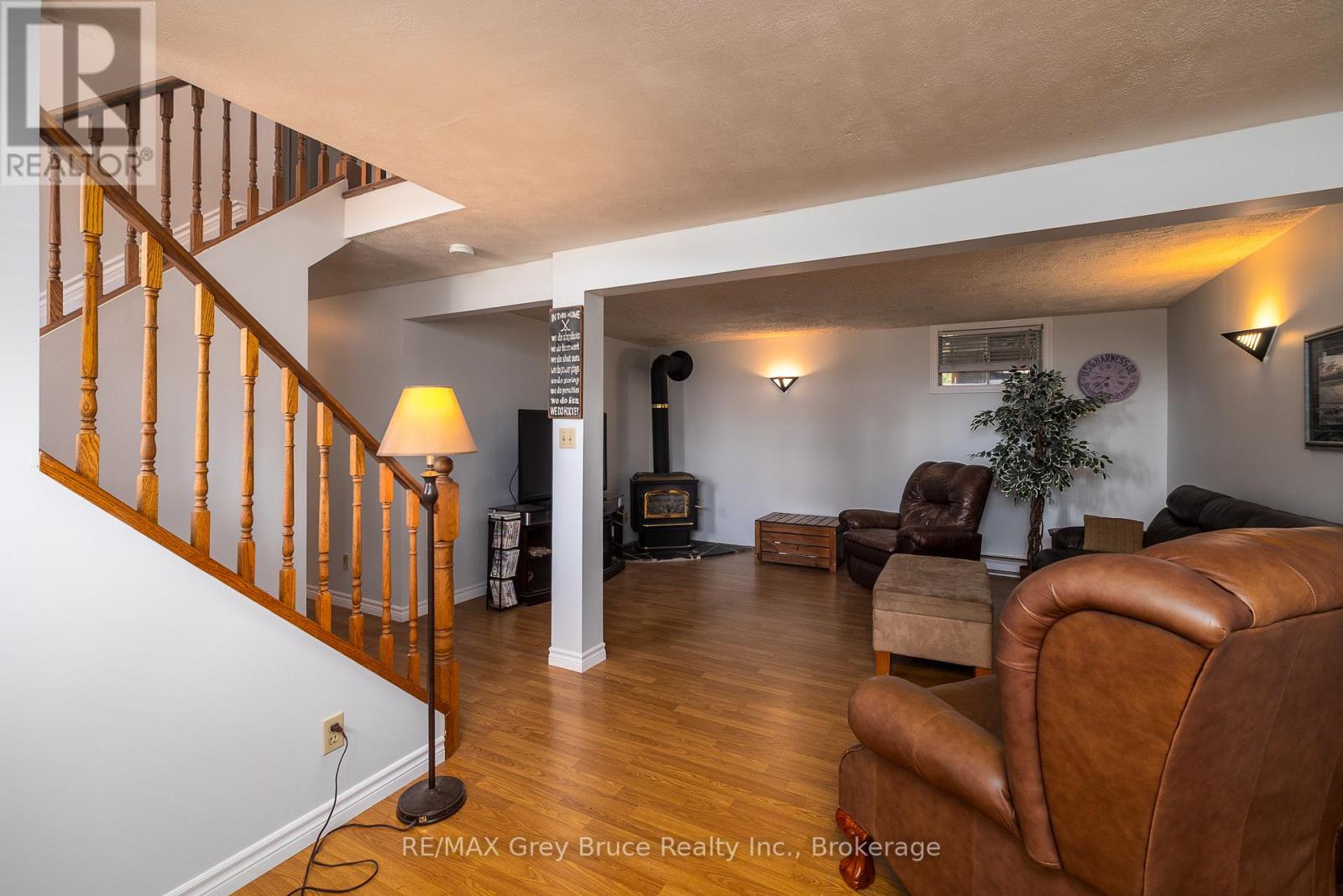 461 8th 'a' Avenue E, Owen Sound, Ontario  N4K 6S8 - Photo 26 - X12977414