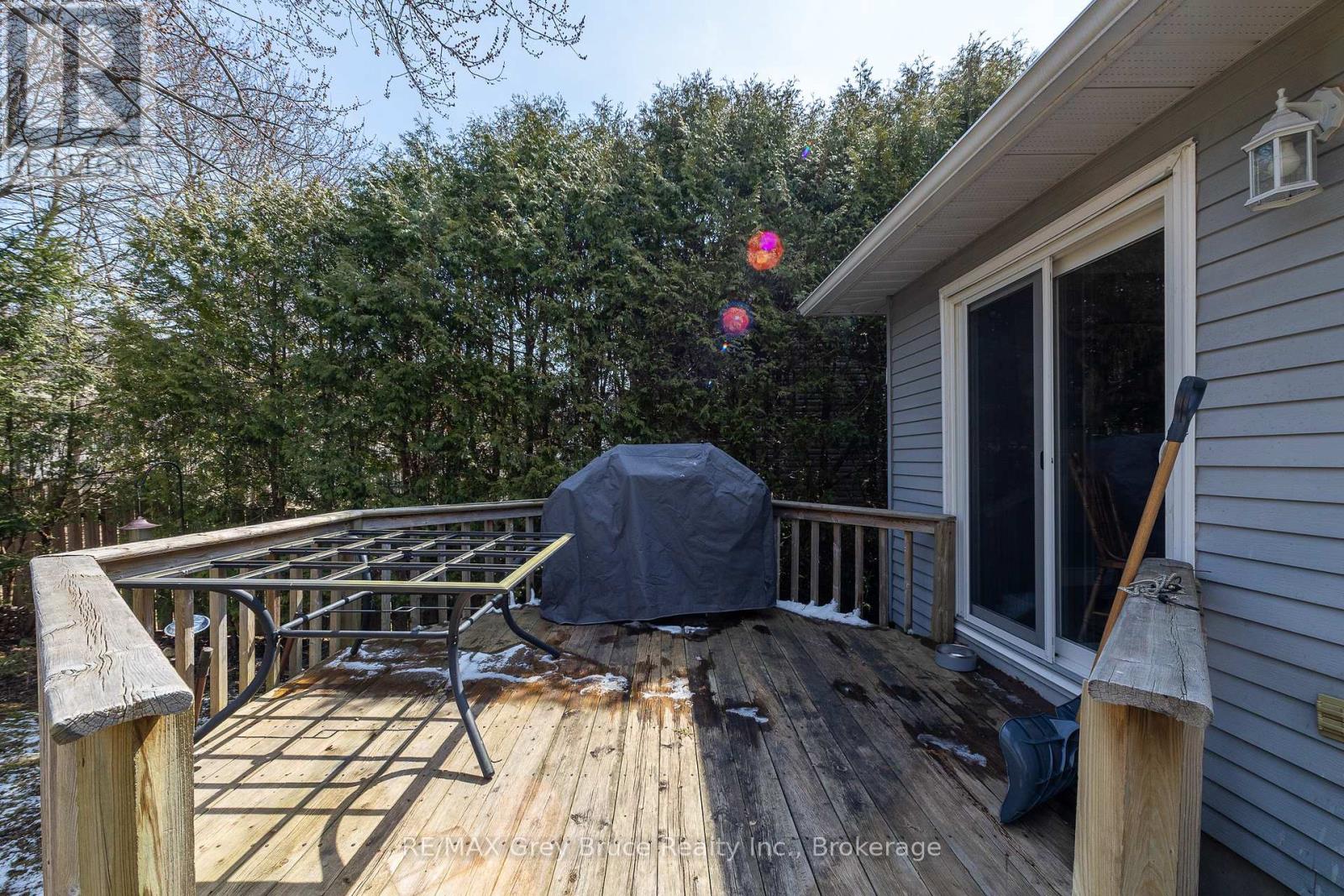 461 8th 'a' Avenue E, Owen Sound, Ontario  N4K 6S8 - Photo 37 - X12977414