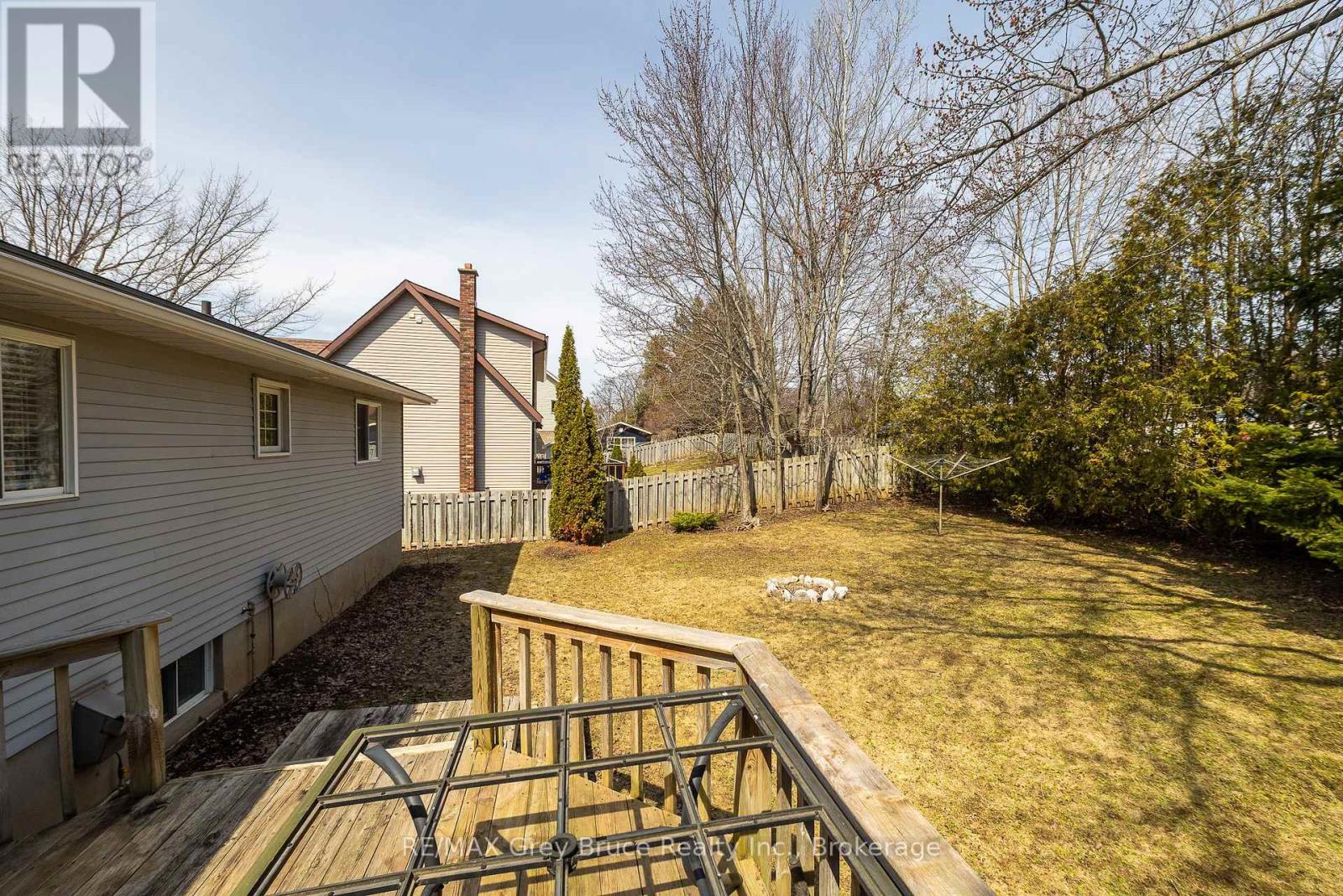 461 8th 'a' Avenue E, Owen Sound, Ontario  N4K 6S8 - Photo 39 - X12977414
