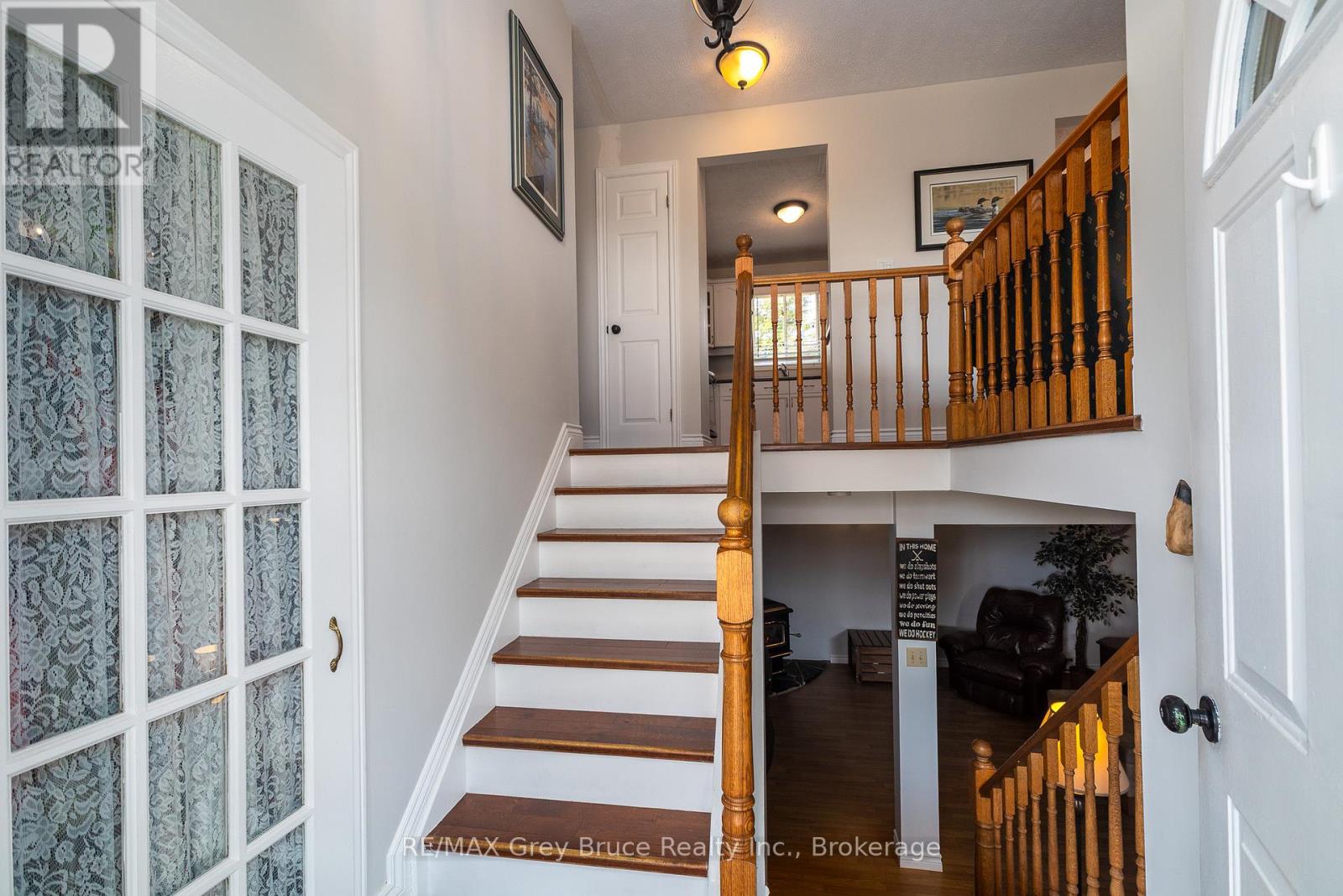 461 8th 'a' Avenue E, Owen Sound, Ontario  N4K 6S8 - Photo 4 - X12977414