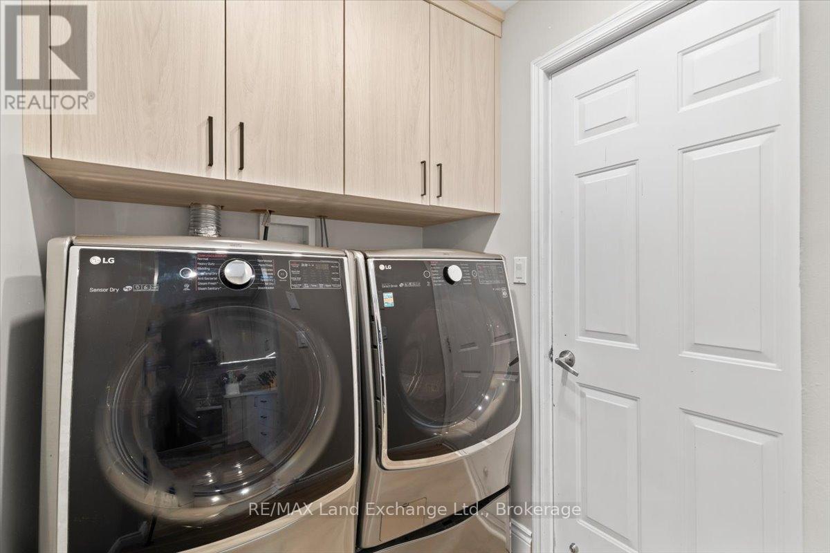 471 Joseph Street, Saugeen Shores, Ontario  N0H 2C2 - Photo 11 - X12977466