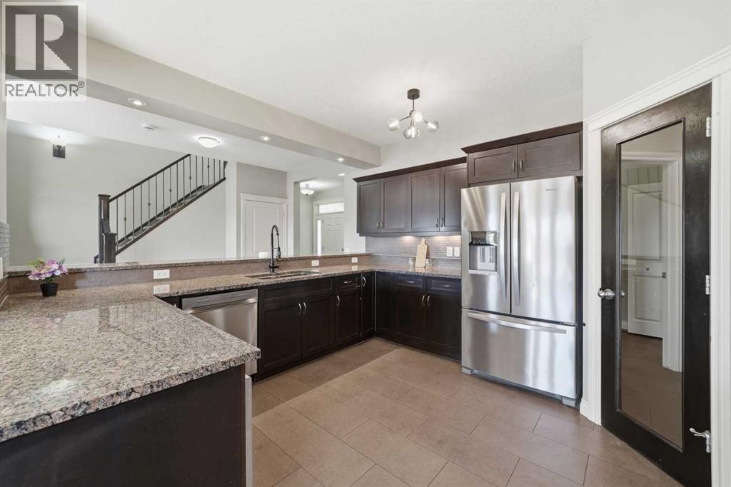 110 Heritage Place NE, Cochrane, Alberta  T4C 0E2 - Photo 10 - A2294654