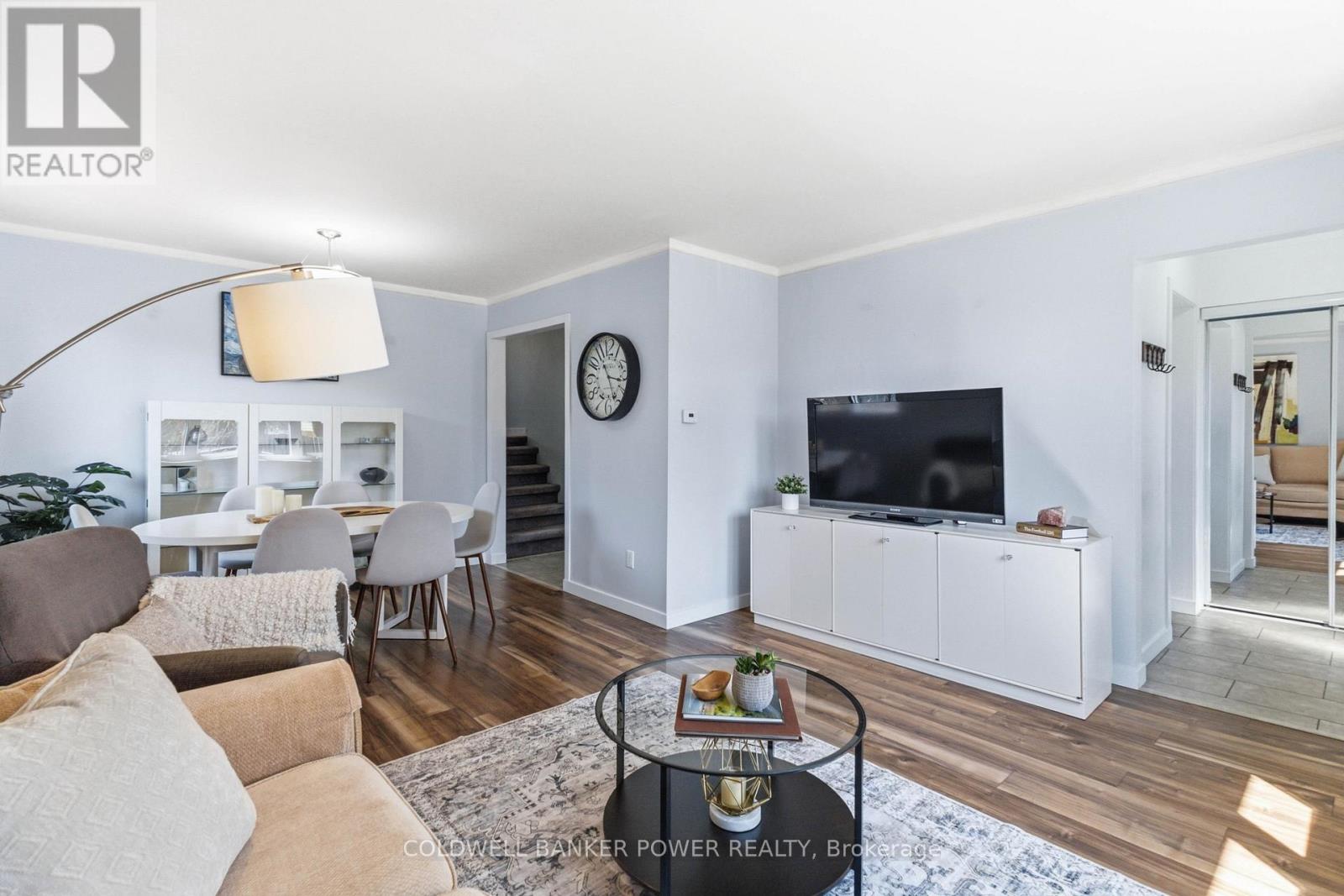 402 Ferndale Avenue, London South, Ontario  N6C 2Y8 - Photo 10 - X12977404