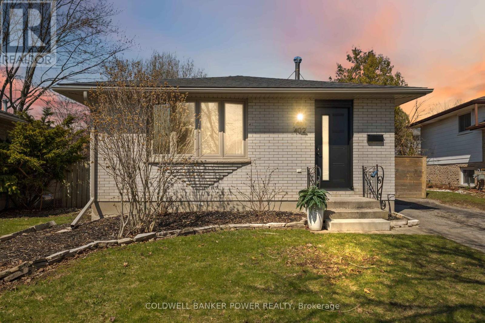 402 Ferndale Avenue, London South, Ontario  N6C 2Y8 - Photo 2 - X12977404