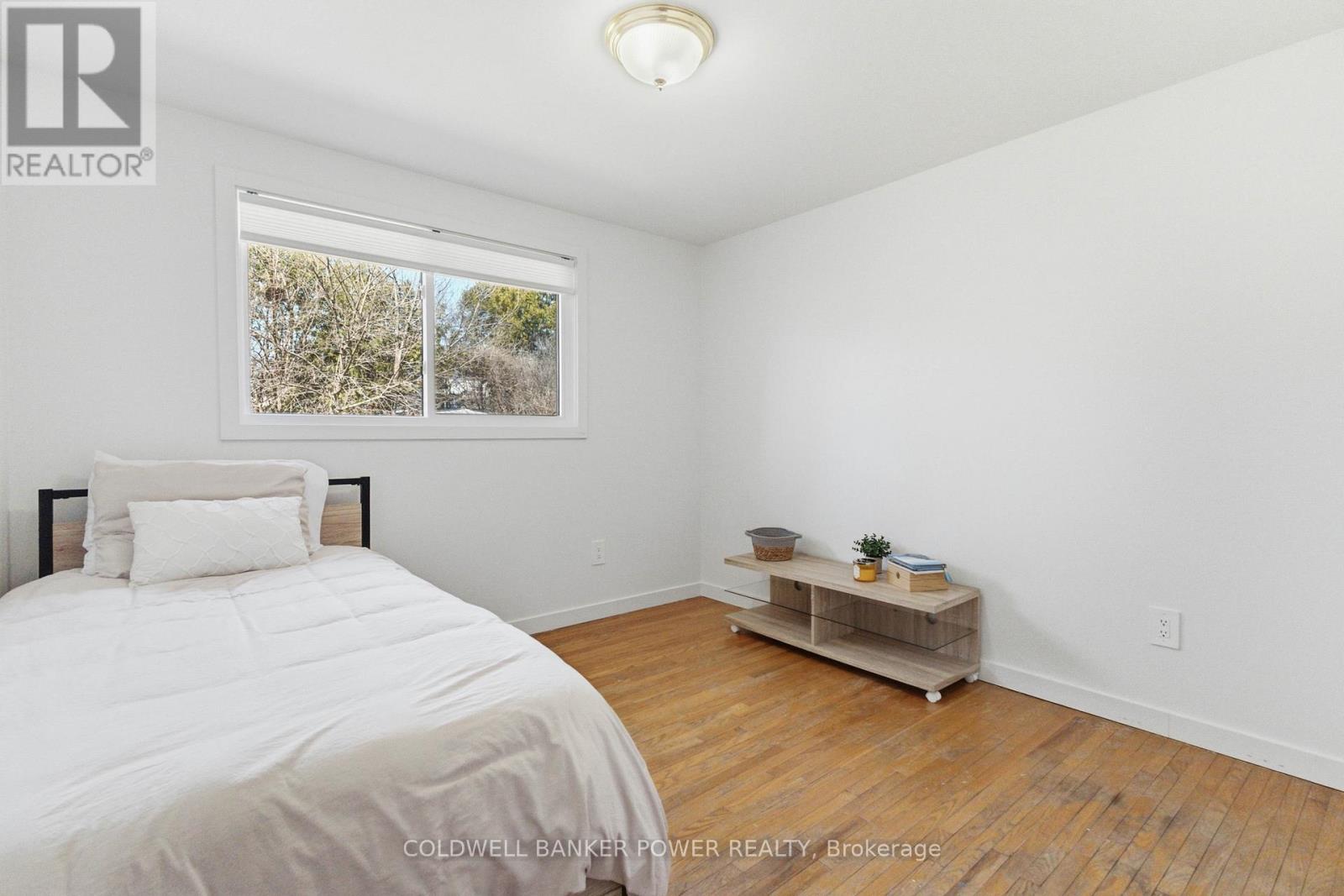 402 Ferndale Avenue, London South, Ontario  N6C 2Y8 - Photo 22 - X12977404