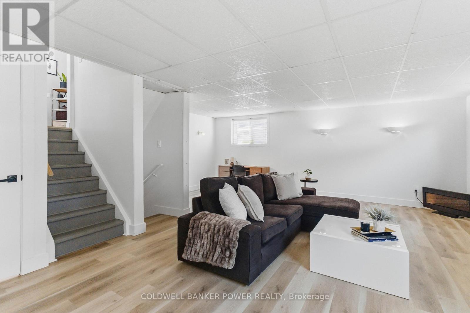 402 Ferndale Avenue, London South, Ontario  N6C 2Y8 - Photo 25 - X12977404