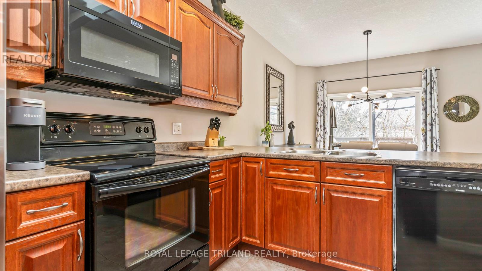 10 Prespa Court, St. Thomas, Ontario  N5R 0A8 - Photo 16 - X12977540