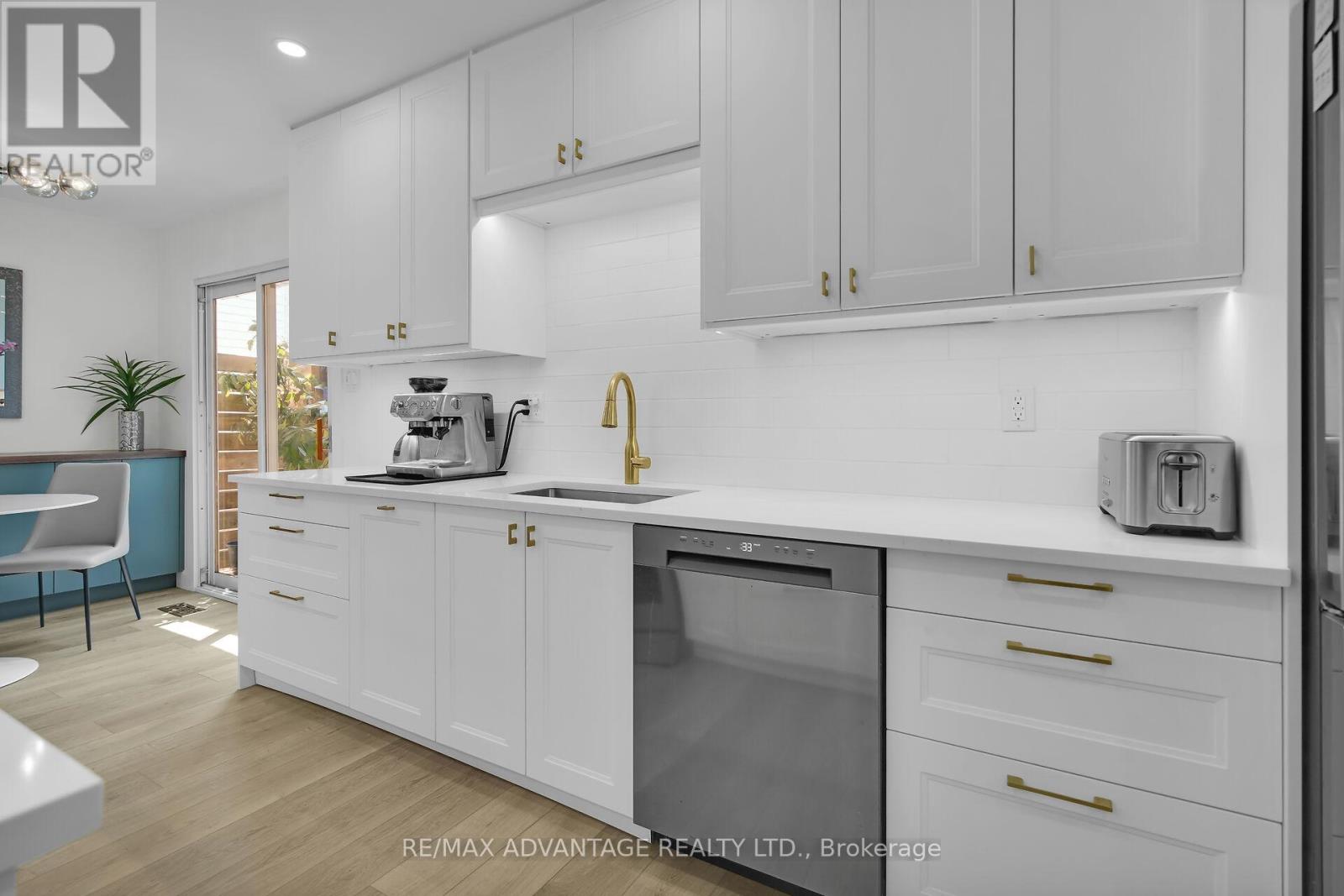 219 Highview Avenue W, London South, Ontario  N6J 4C8 - Photo 28 - X12977748