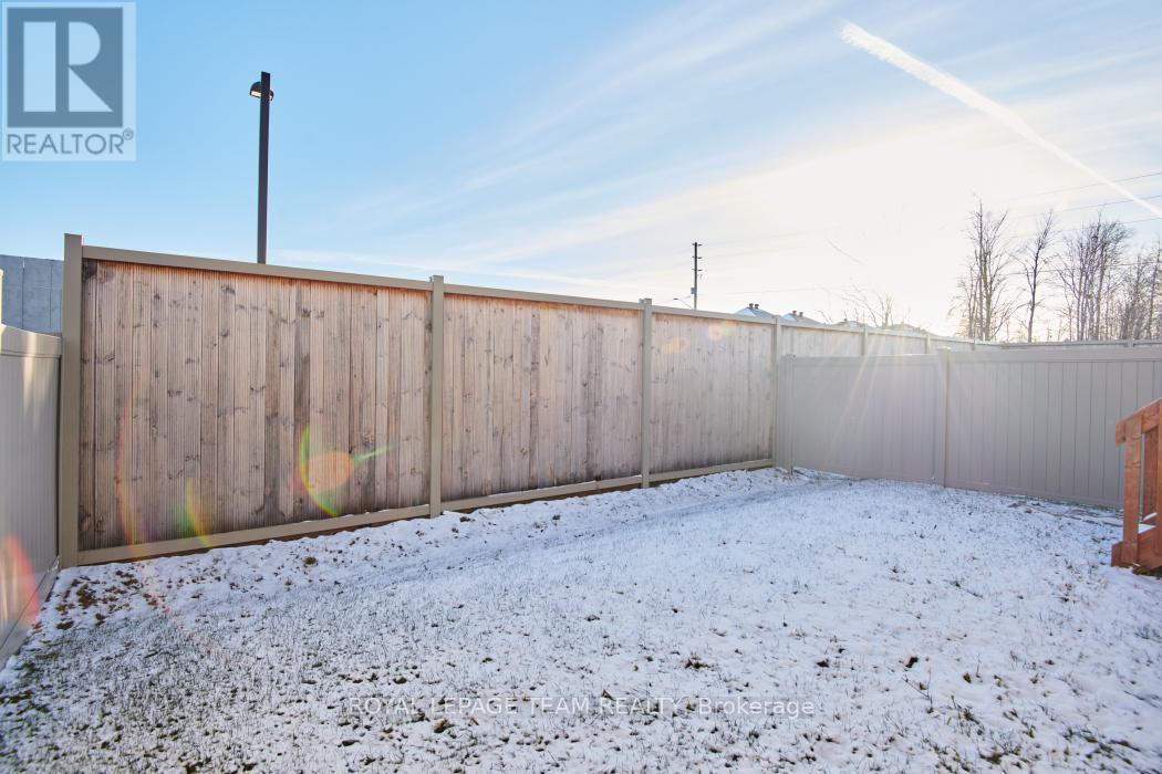 102 Crevasse Road, Ottawa, Ontario  K1W 0P9 - Photo 33 - X12977400