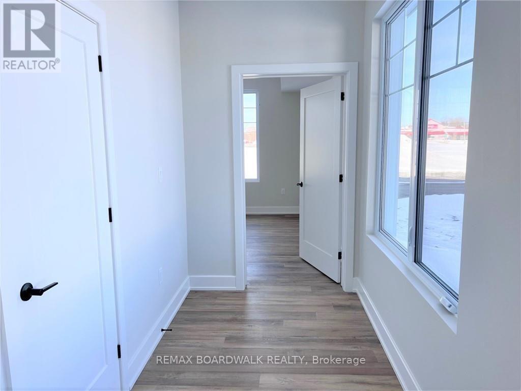 105 - 5870 County 19 Road, North Grenville, Ontario  K0G 1J0 - Photo 10 - X12977554