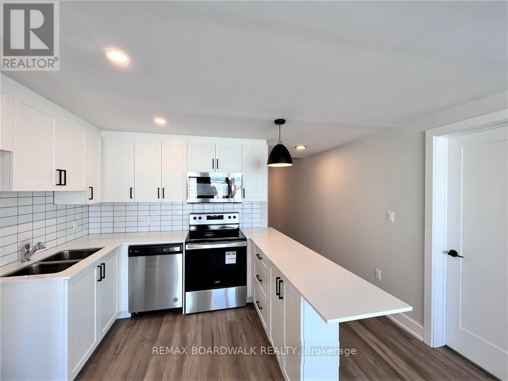 105 - 5870 County 19 Road, North Grenville, Ontario  K0G 1J0 - Photo 6 - X12977554