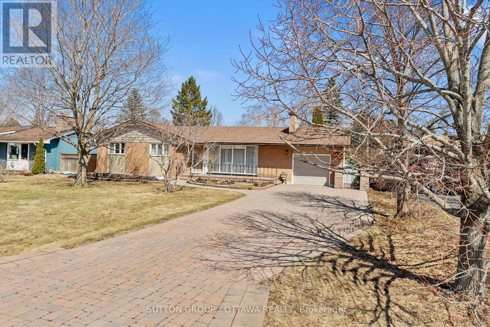 9 Aberfeldy Street, Ottawa, Ontario  K2H 6H6 - Photo 40 - X12977584