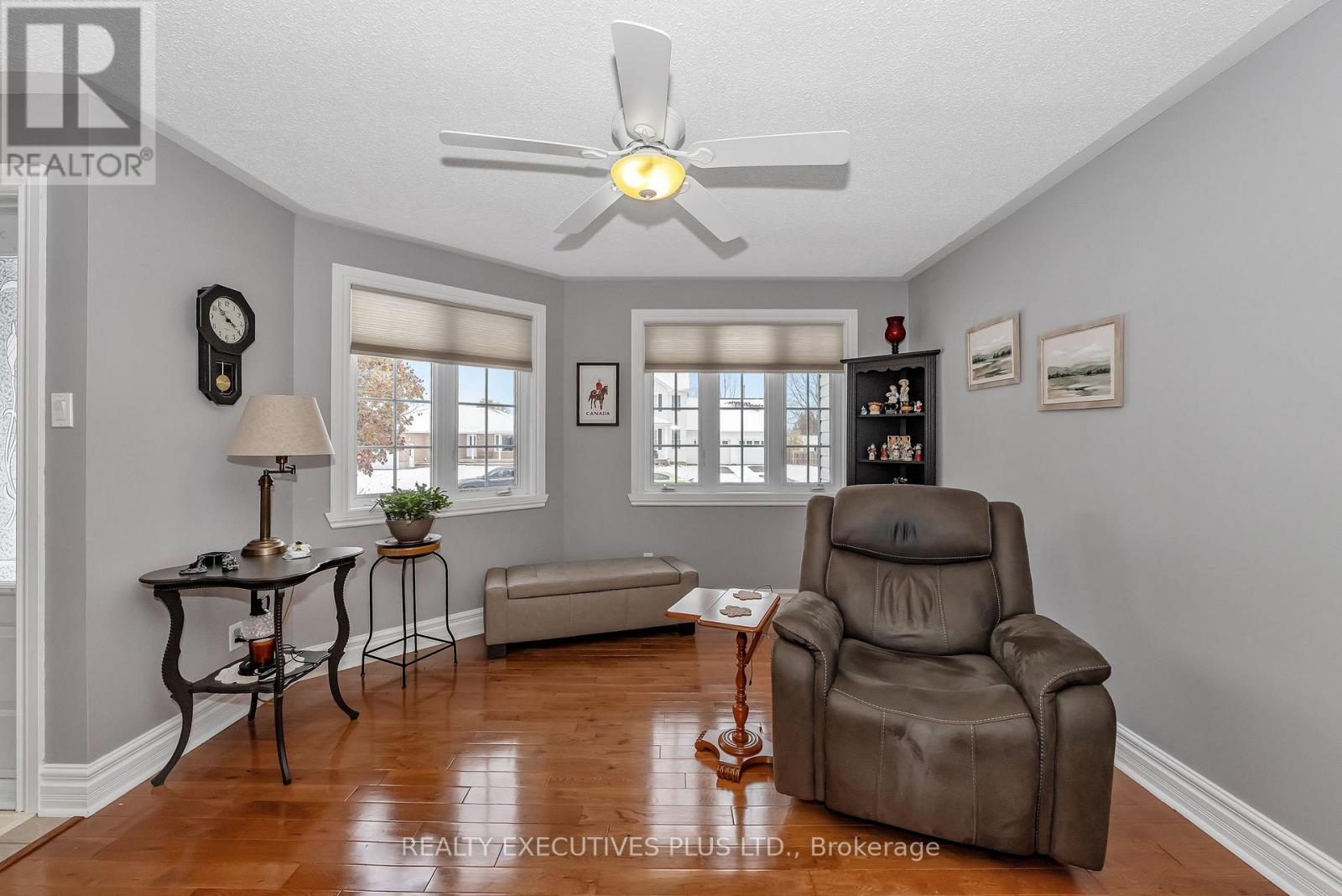 11 Grove Street, South Dundas, Ontario  K0E 1K0 - Photo 6 - X12977634