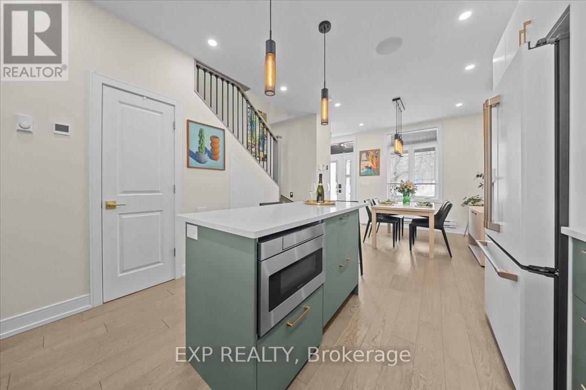 185 Deschamps Avenue, Ottawa, Ontario  K1L 5Z3 - Photo 10 - X12977644