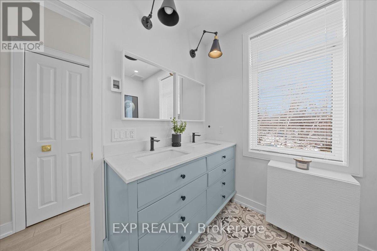 185 Deschamps Avenue, Ottawa, Ontario  K1L 5Z3 - Photo 32 - X12977644