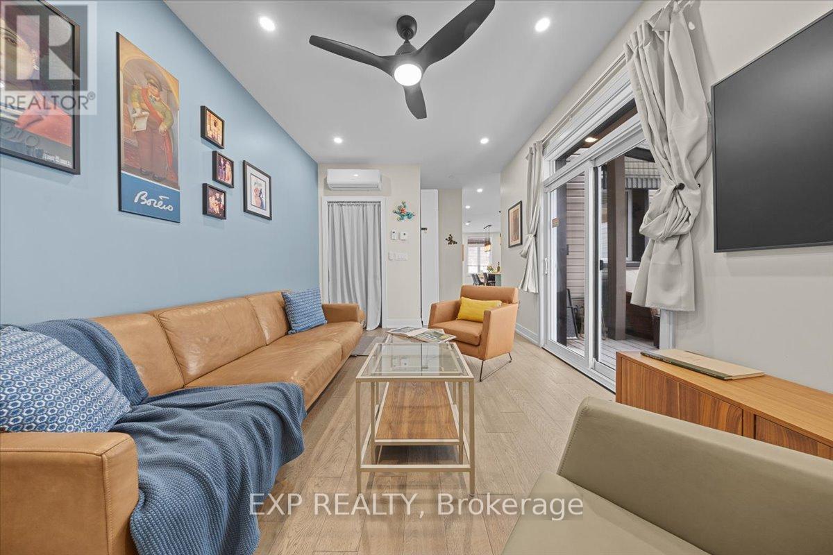 185 Deschamps Avenue, Ottawa, Ontario  K1L 5Z3 - Photo 7 - X12977644