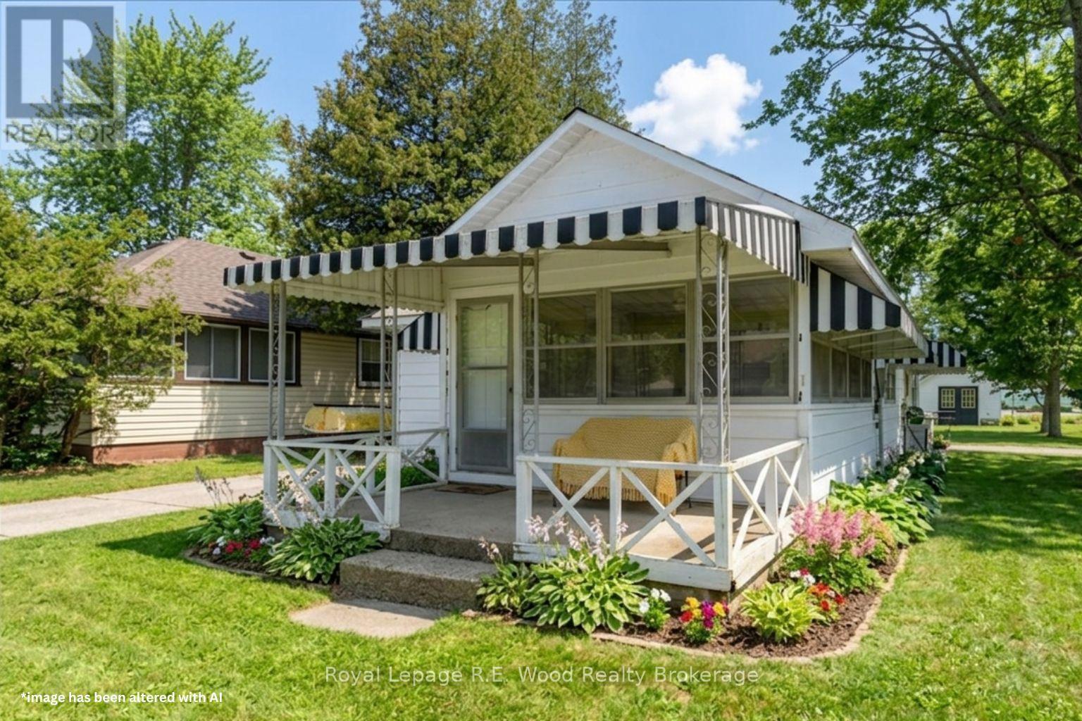 4 Jenny Wren Lane, Norfolk, Ontario  N0E 1T0 - Photo 3 - X12673476