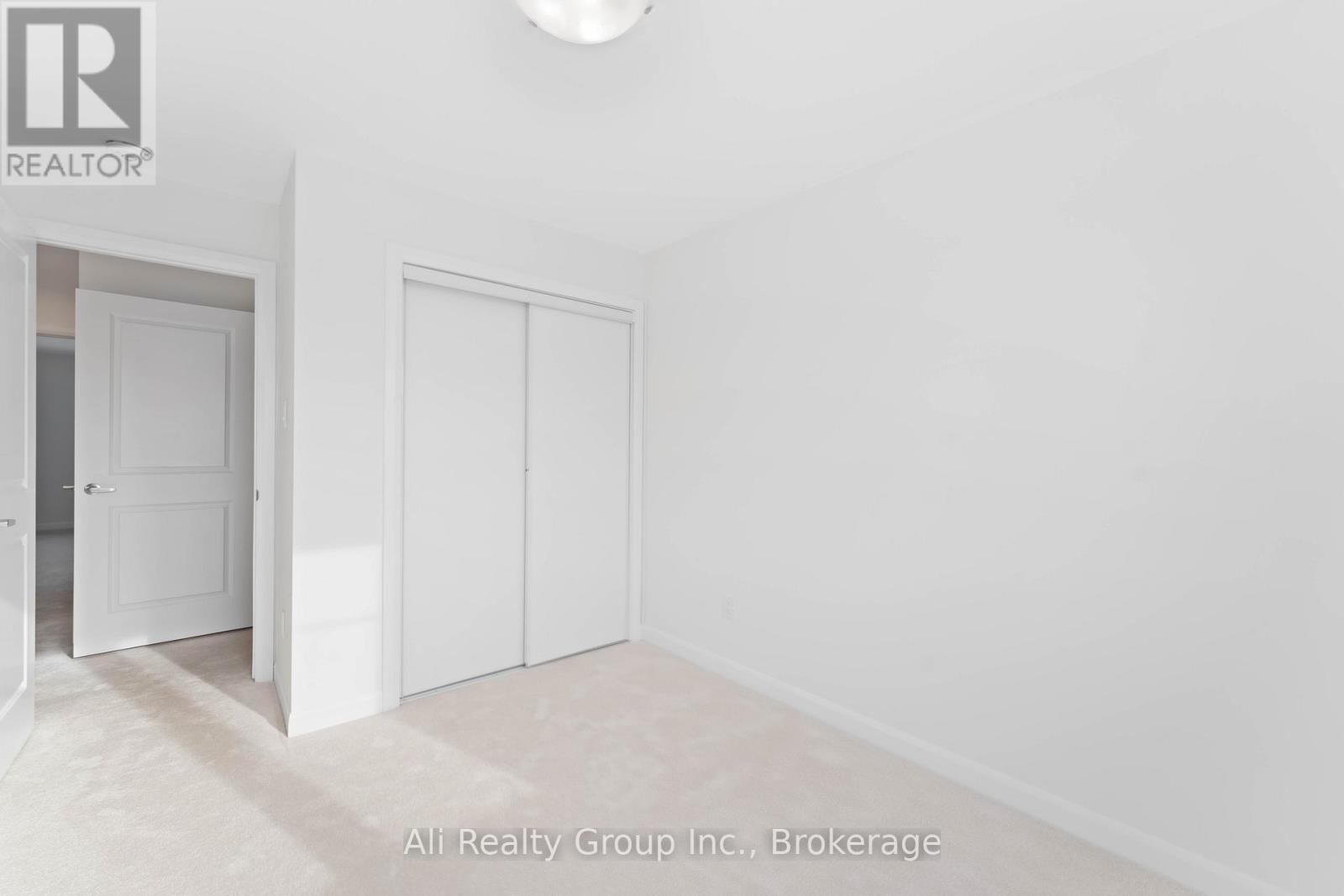 661 Hamsa Street, Ottawa, Ontario  K2J 6Z7 - Photo 22 - X12977732