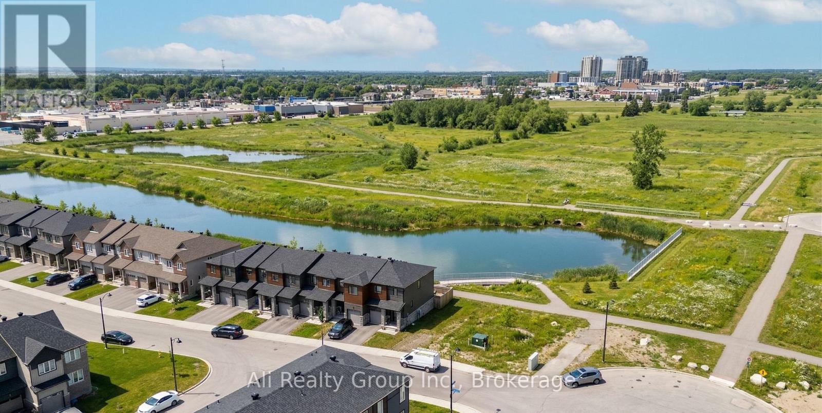 661 Hamsa Street, Ottawa, Ontario  K2J 6Z7 - Photo 3 - X12977732