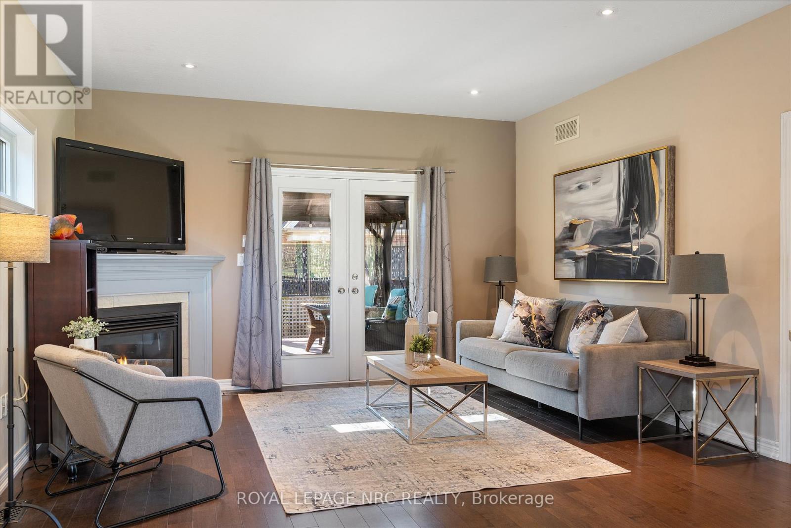 4 Rodman Hall Drive, St. Catharines, Ontario  L2S 1P2 - Photo 11 - X12977392