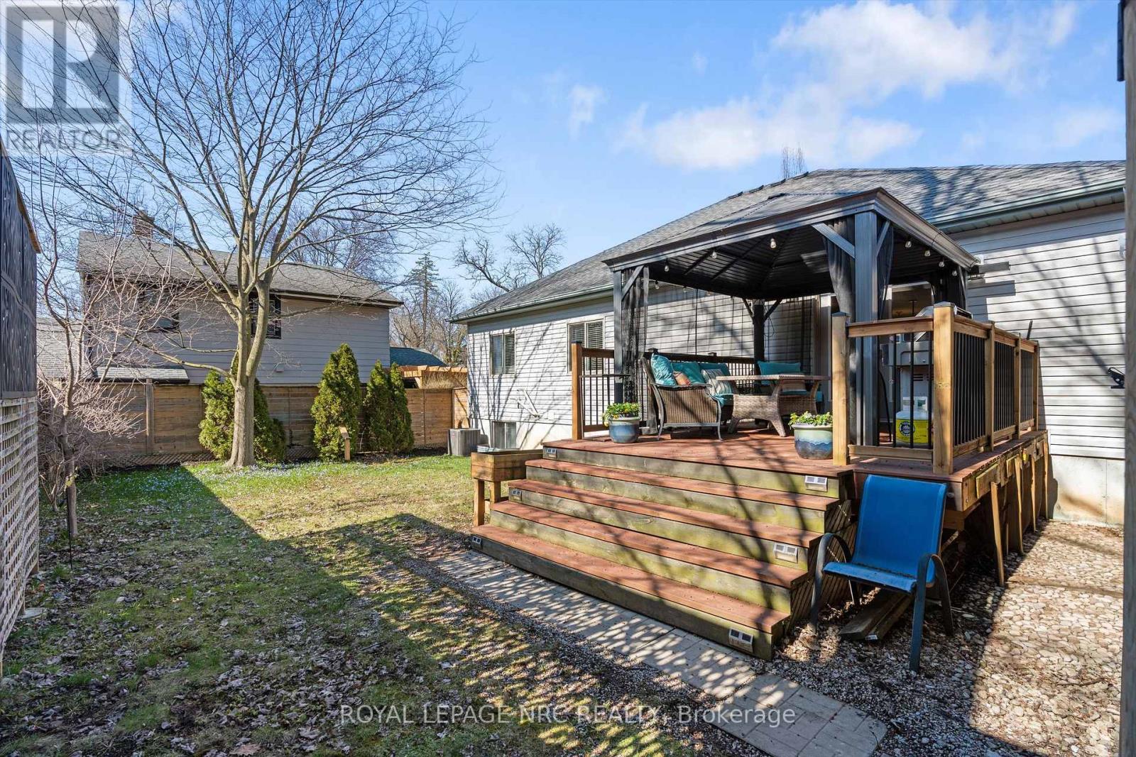 4 Rodman Hall Drive, St. Catharines, Ontario  L2S 1P2 - Photo 37 - X12977392