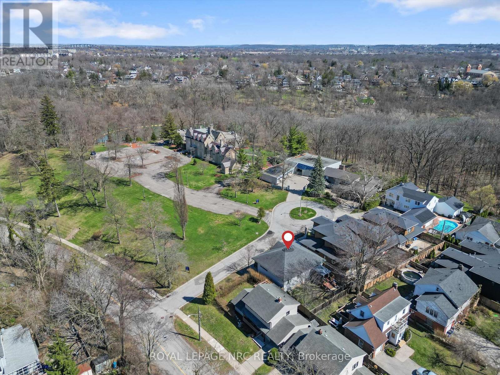 4 Rodman Hall Drive, St. Catharines, Ontario  L2S 1P2 - Photo 45 - X12977392