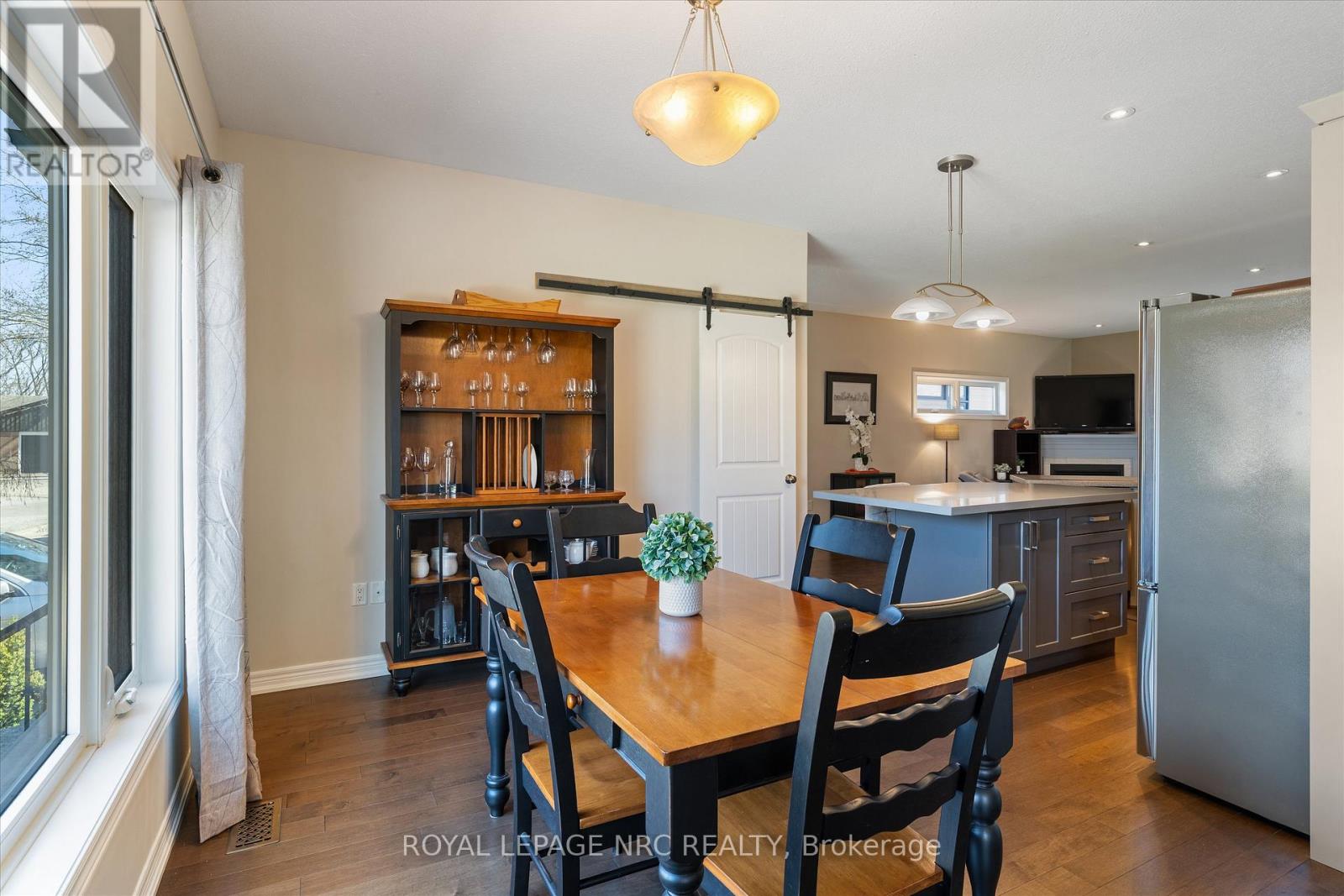 4 Rodman Hall Drive, St. Catharines, Ontario  L2S 1P2 - Photo 9 - X12977392