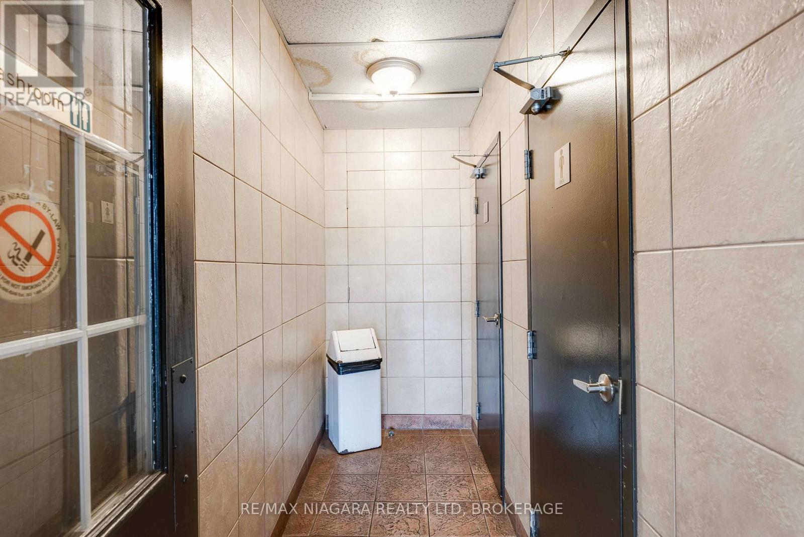 231 St. Paul Street W, St. Catharines, Ontario  L2S 2E3 - Photo 34 - X12977572