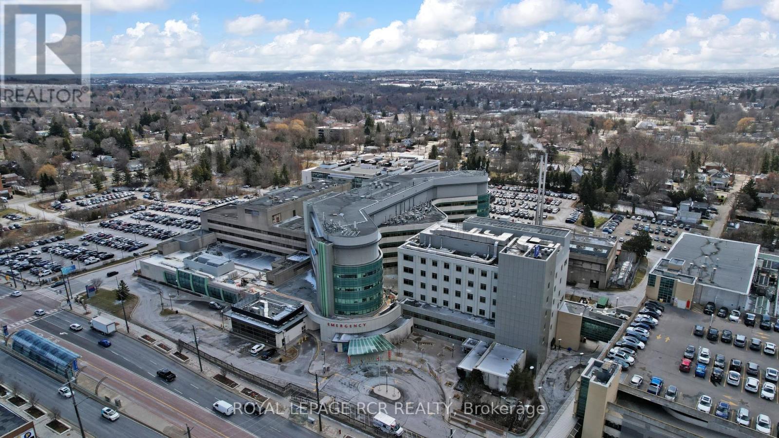 827 Legge Court, Newmarket, Ontario  L3Y 3J1 - Photo 32 - N12976762