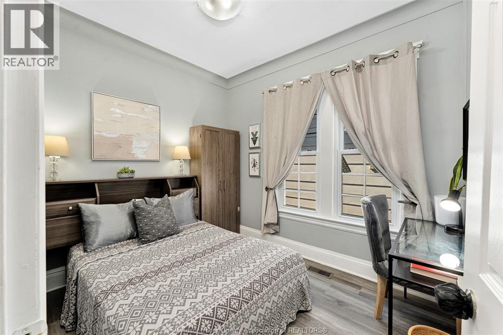 1055 Hall Avenue, Windsor, Ontario  N9A 2M6 - Photo 14 - 26007651