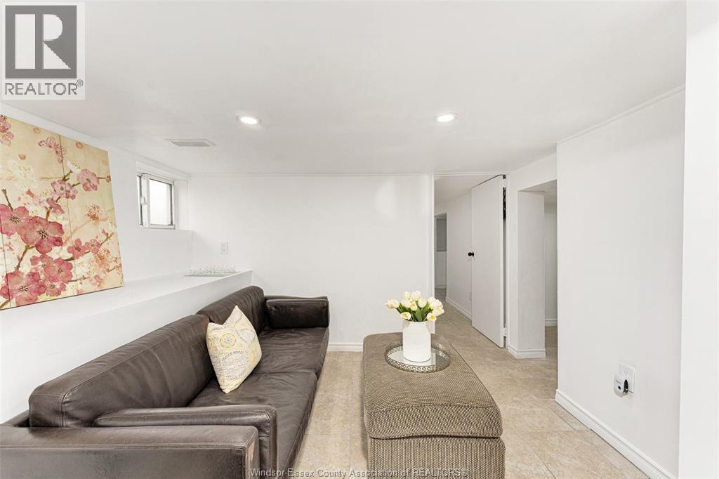 1055 Hall Avenue, Windsor, Ontario  N9A 2M6 - Photo 20 - 26007651