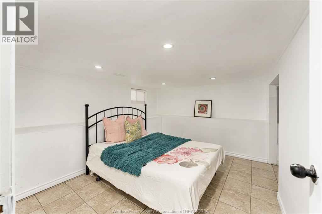 1055 Hall Avenue, Windsor, Ontario  N9A 2M6 - Photo 22 - 26007651