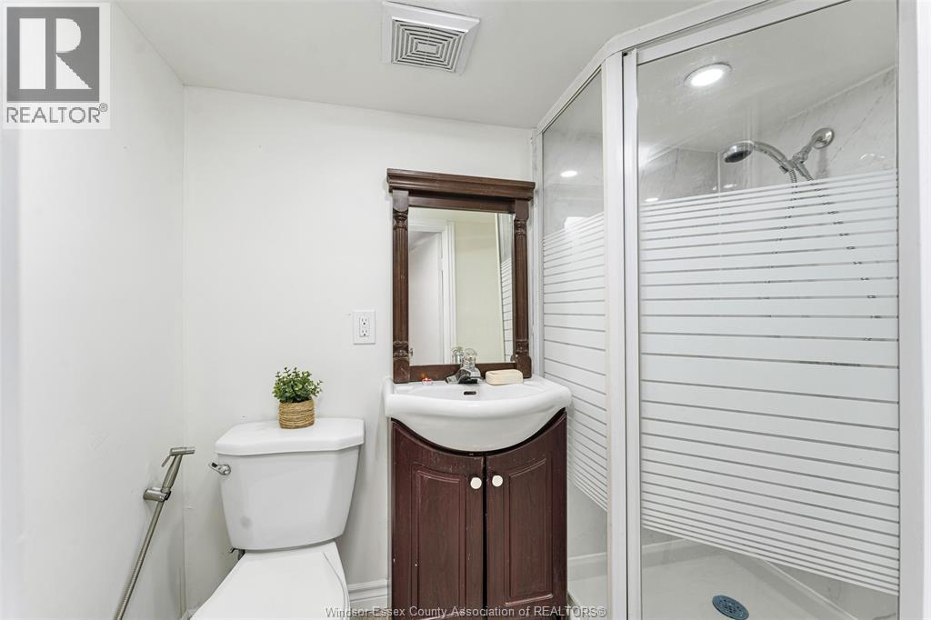 1055 Hall Avenue, Windsor, Ontario  N9A 2M6 - Photo 25 - 26007651
