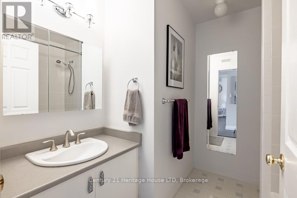 205 - 600 Carlton Street, St. Catharines, Ontario  L2M 7V9 - Photo 23 - X12976394