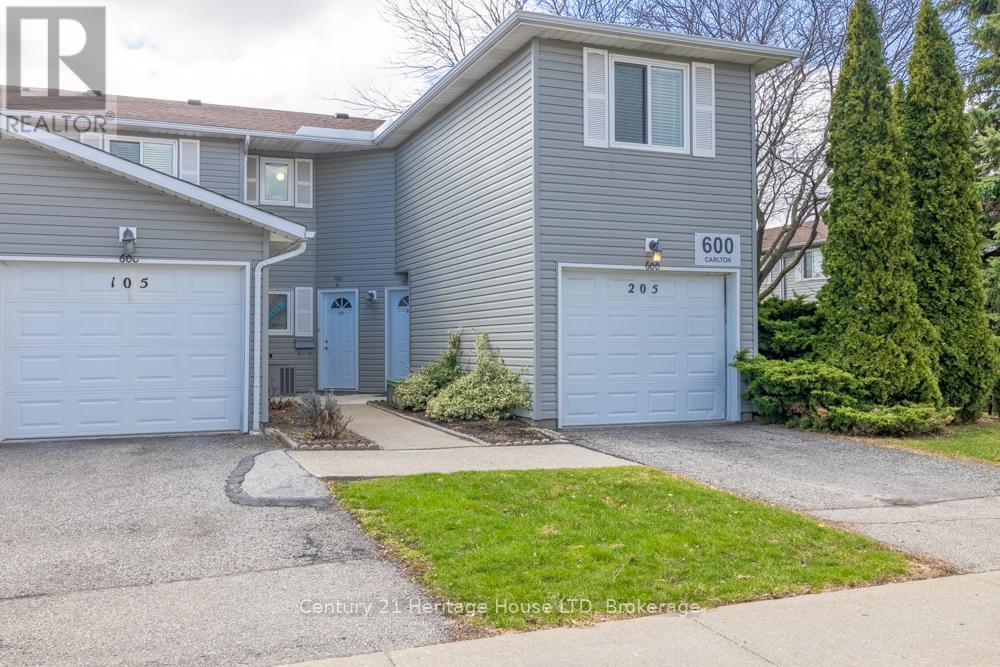 205 - 600 Carlton Street, St. Catharines, Ontario  L2M 7V9 - Photo 3 - X12976394