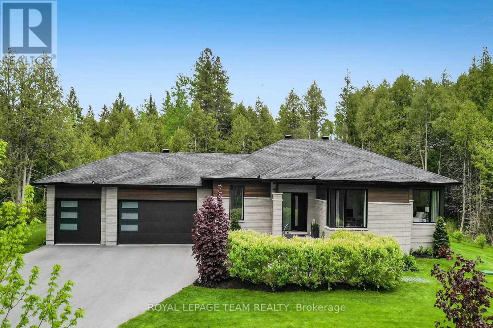 295 RIDGEMONT DRIVE, Beckwith, Ontario