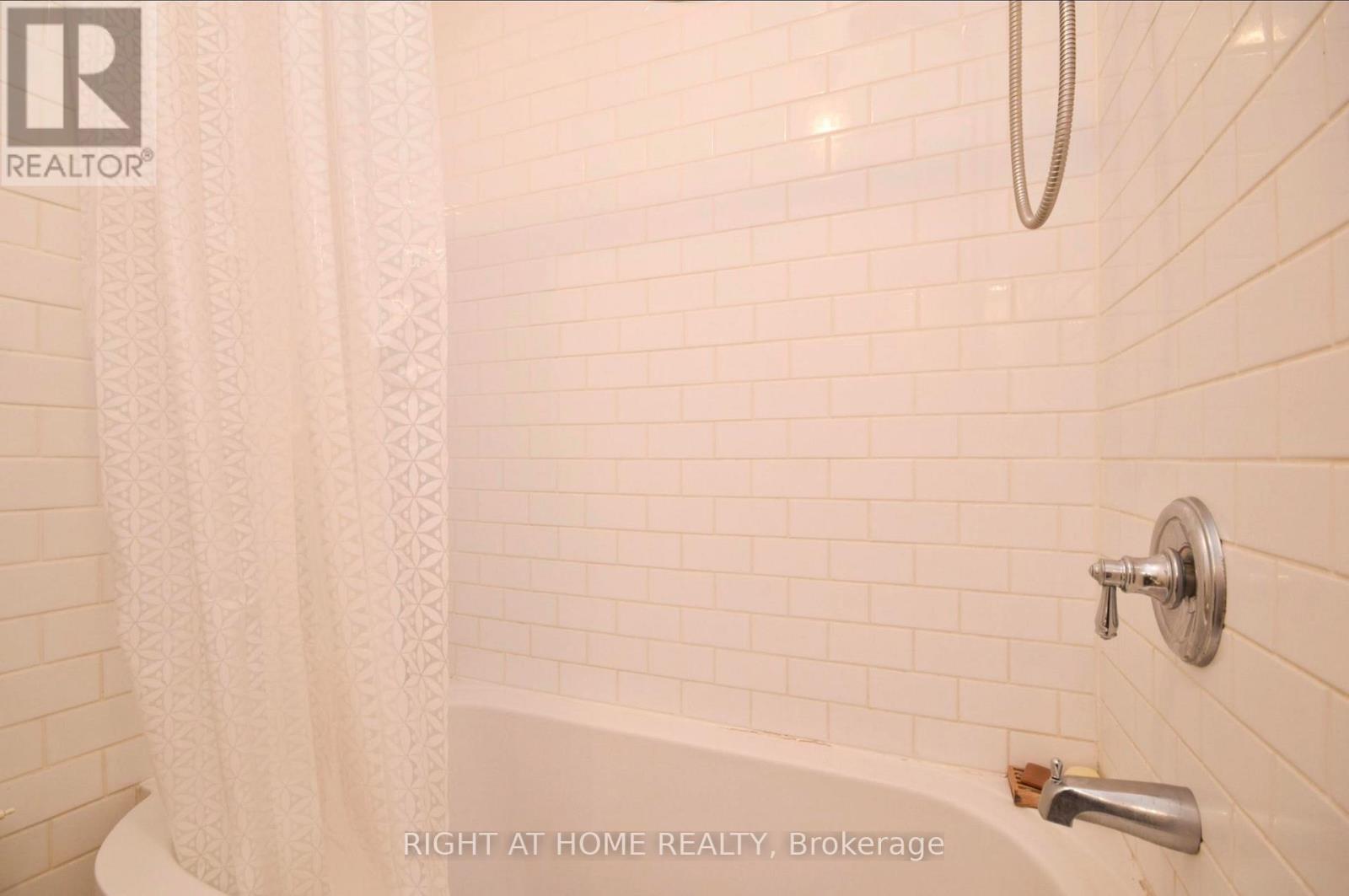 118 Lower Charlotte Street, Ottawa, Ontario  K1N 8K3 - Photo 12 - X12970602