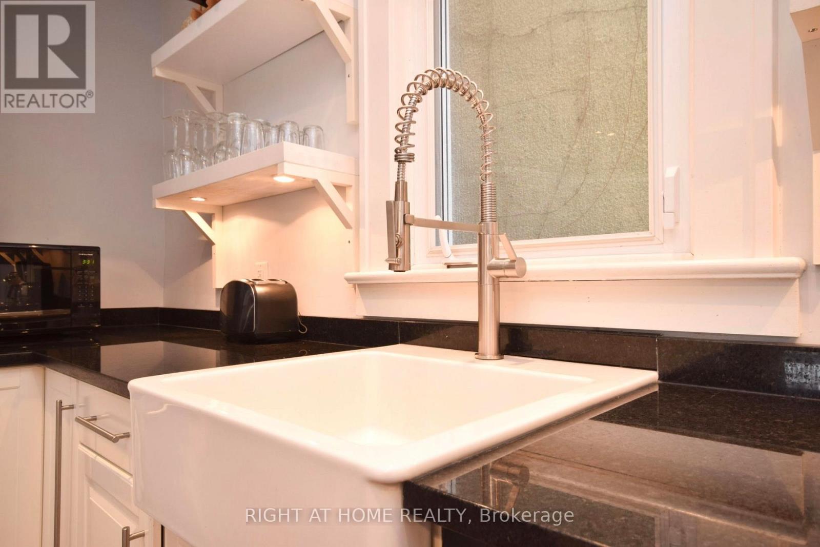 118 Lower Charlotte Street, Ottawa, Ontario  K1N 8K3 - Photo 4 - X12970602