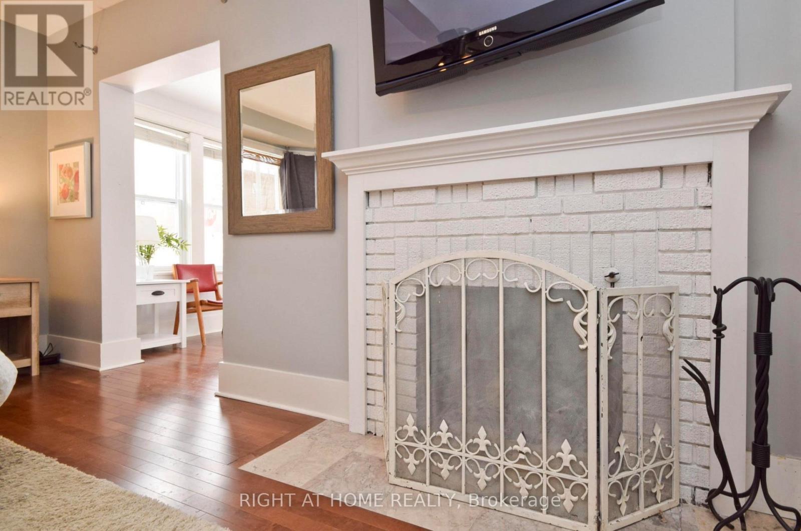 118 Lower Charlotte Street, Ottawa, Ontario  K1N 8K3 - Photo 8 - X12970602