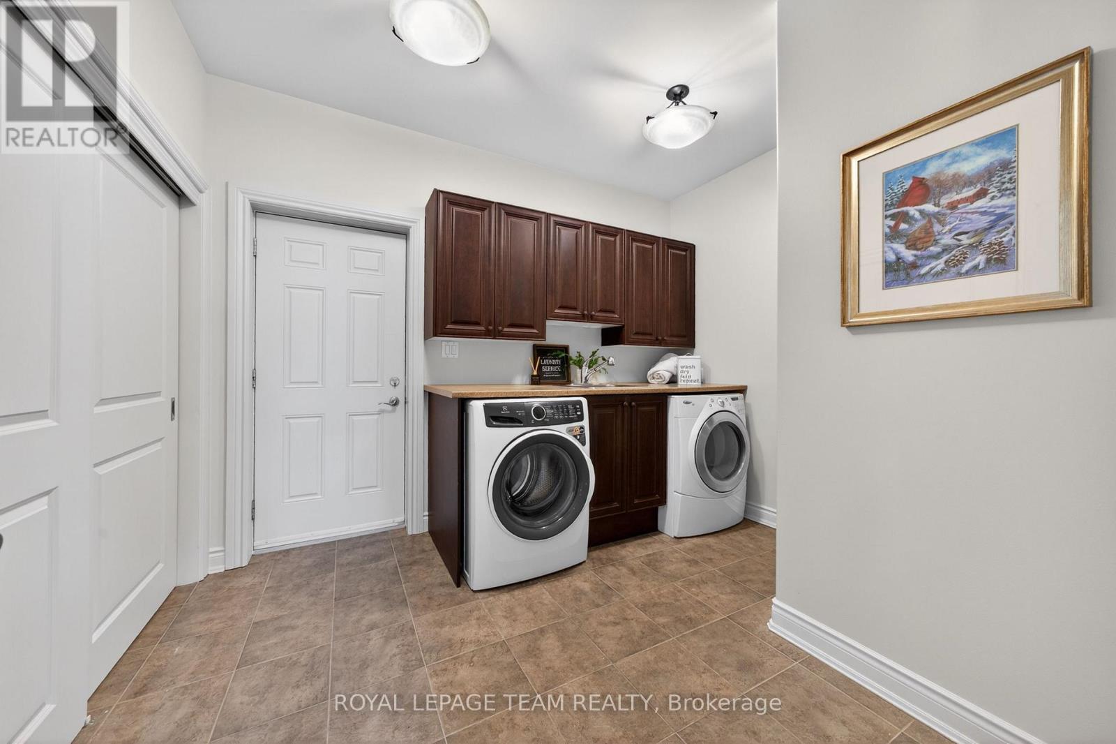 2 Beechgrove Gardens, Ottawa, Ontario  K2S 1R1 - Photo 21 - X12974796