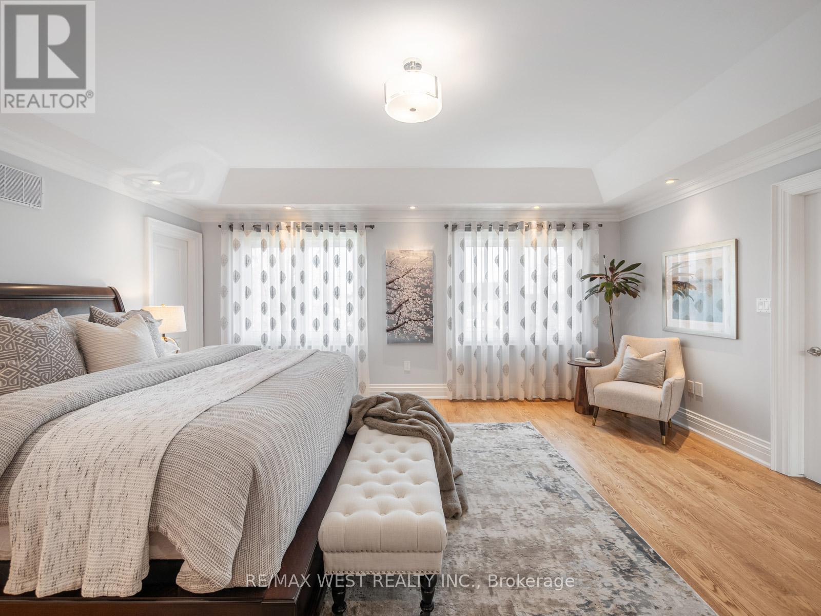 5 Paula Boulevard, Toronto, Ontario  M8W 4B5 - Photo 28 - W12977298