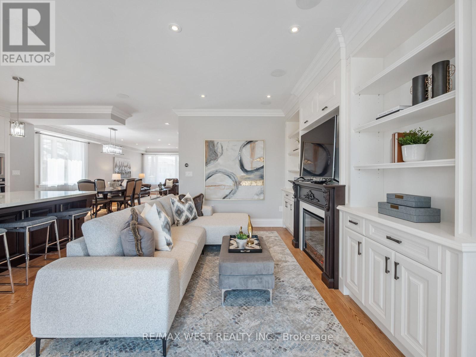 5 Paula Boulevard, Toronto, Ontario  M8W 4B5 - Photo 19 - W12977298