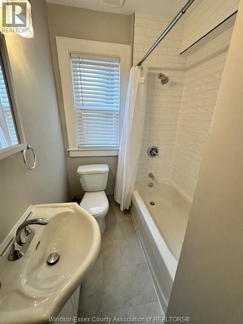 1179 Howard Avenue Unit# 2, Windsor, Ontario  N9A 1S6 - Photo 10 - 26007639