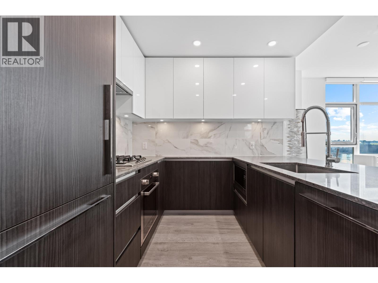 907 5333 Goring Street, Burnaby, British Columbia V5B 3A2 - Photo 14 - R3100375