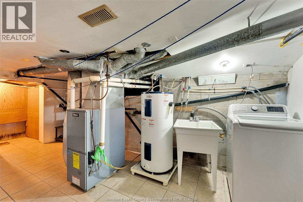 947 Chatham Street East, Windsor, Ontario  N9A 2Y1 - Photo 29 - 26007656