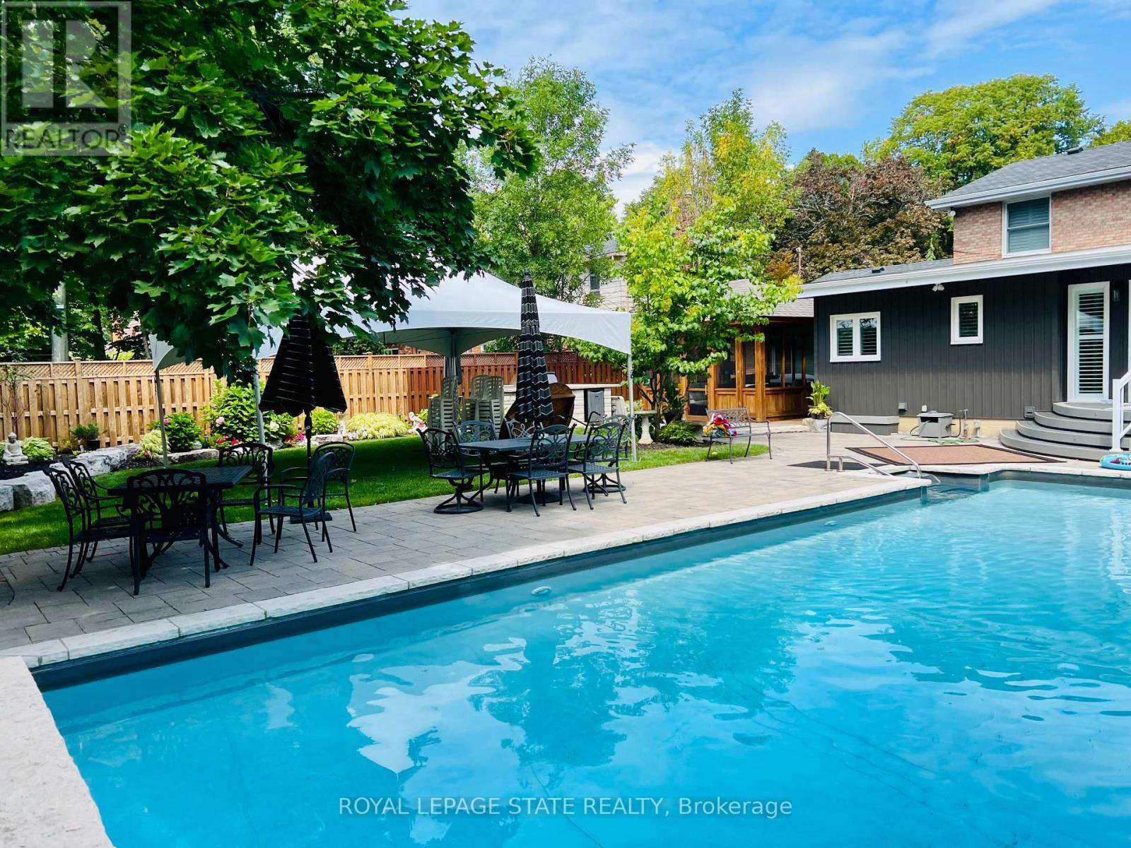 29 Woodside Drive, Hamilton, Ontario  L8T 1C4 - Photo 32 - X12736132