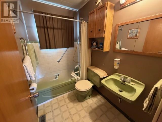 49 Kenogami Ave N, Thunder Bay, Ontario  P7A 6C8 - Photo 12 - TB2600565