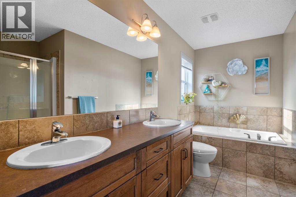 46 River Heights Boulevard, Cochrane, Alberta  T4C 0J6 - Photo 27 - A2297545