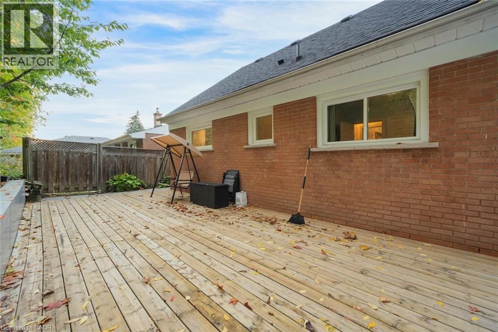 62 Brentwood Drive, Stoney Creek, Ontario  L8G 2W8 - Photo 34 - 40819205