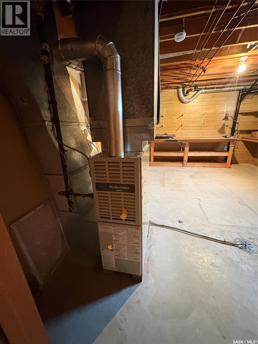 307 Carl Avenue E, Langenburg, Saskatchewan  S0A 2A0 - Photo 16 - SK032473